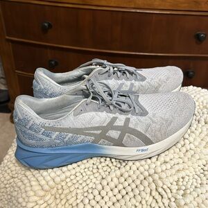ASICS 
DYNABLAST 'PIEDMONT GREY FLOSS' running shoes